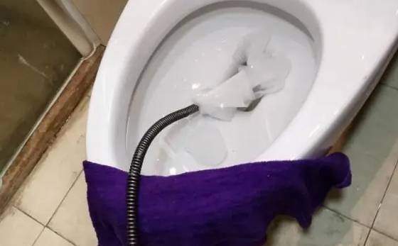 阿巴嘎马桶疏通